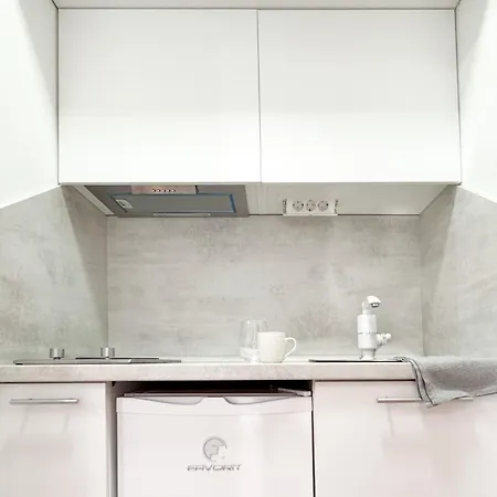 Apartment M