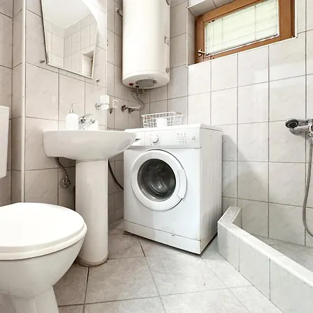 Apartment M